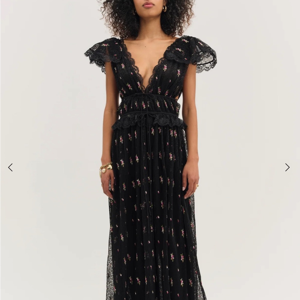 Poppy Pleated Lace Maxi Dress